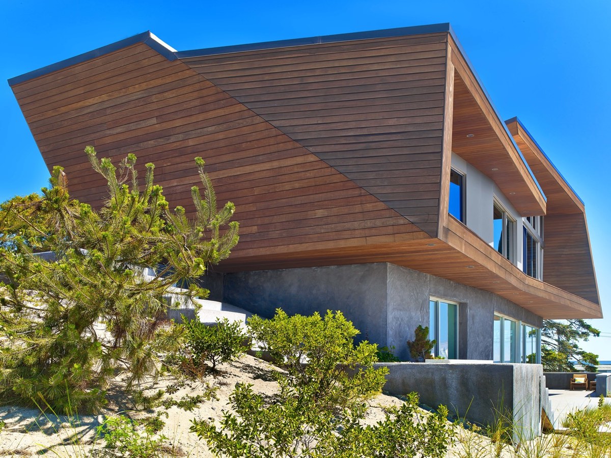 Интересный современный дом на мысе Cape-Cod