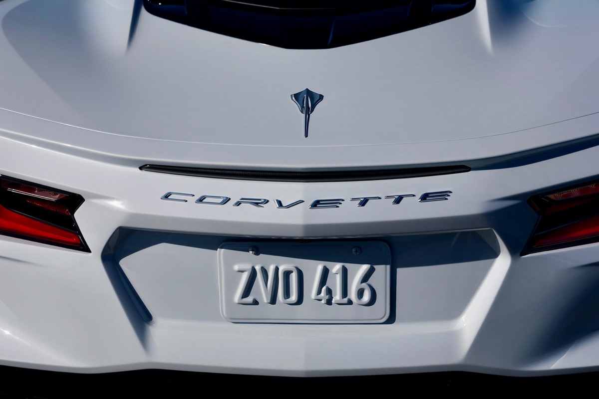 Новый Chevrolet Corvette 2020